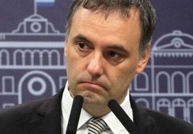 Piden la detención de Manuel Adorni por presunta intimidación a un testigo clave