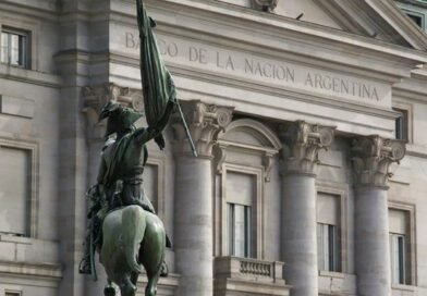 Privilegios en el Banco Nación: Mientras los trabajadores son excluidos, allegados a Milei acaparan los créditos hipotecarios
