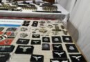 Allanamiento en Gerli: investigaban venta de uniformes militares y hallaron arsenal con simbología nazi