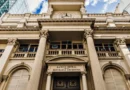 El Banco Central de Argentina habilita el pago de salarios en dólares