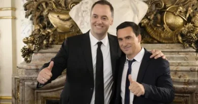 La corrupcion «Não tem fim» : La mano derecha de Adornis, Javier Lanari, asume la dirección del Banco Nación