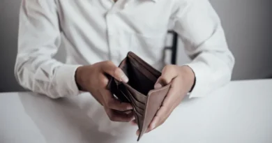 Argentina: La mayoría de la población no cubre sus gastos con un solo empleo y profundiza su endeudamiento Argentina: La mayoría de la población no cubre sus gastos con un solo empleo y profundiza su endeudamiento
