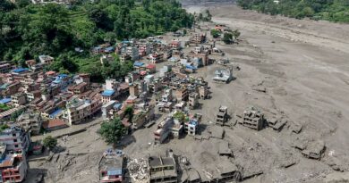 Tragedia en el Himalaya: Alud e Inundaciones Dejan Decenas de Muertos y Cientos de Desaparecidos en Nepal y Tíbet