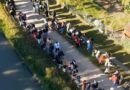 El Vértigo de la Desesperación: Filas Kilométricas en Ezeiza Exponen la Crisis Laboral Bajo la Gestión Milei