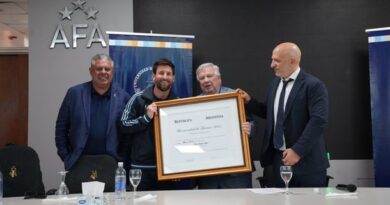 La UBA Concede Doctorado Honoris Causa a Lionel Messi en Plena Efervescencia Emocional