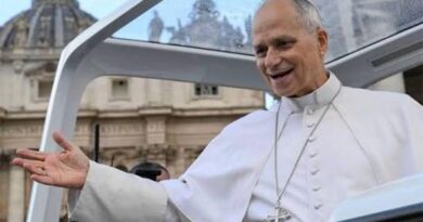 La UBA Distingue al Papa León XIV con Doctor Honoris Causa Previo a su Visita a Argentina
