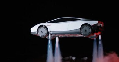 Tesla Desvela Prototipo de Roadster «Volador» en Texas